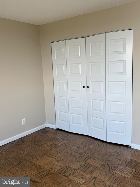 Building Photo - 501 Slaters Ln