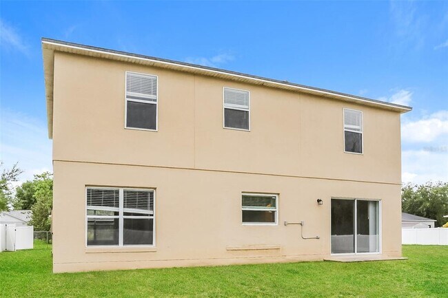 Building Photo - 207 Taranto Way