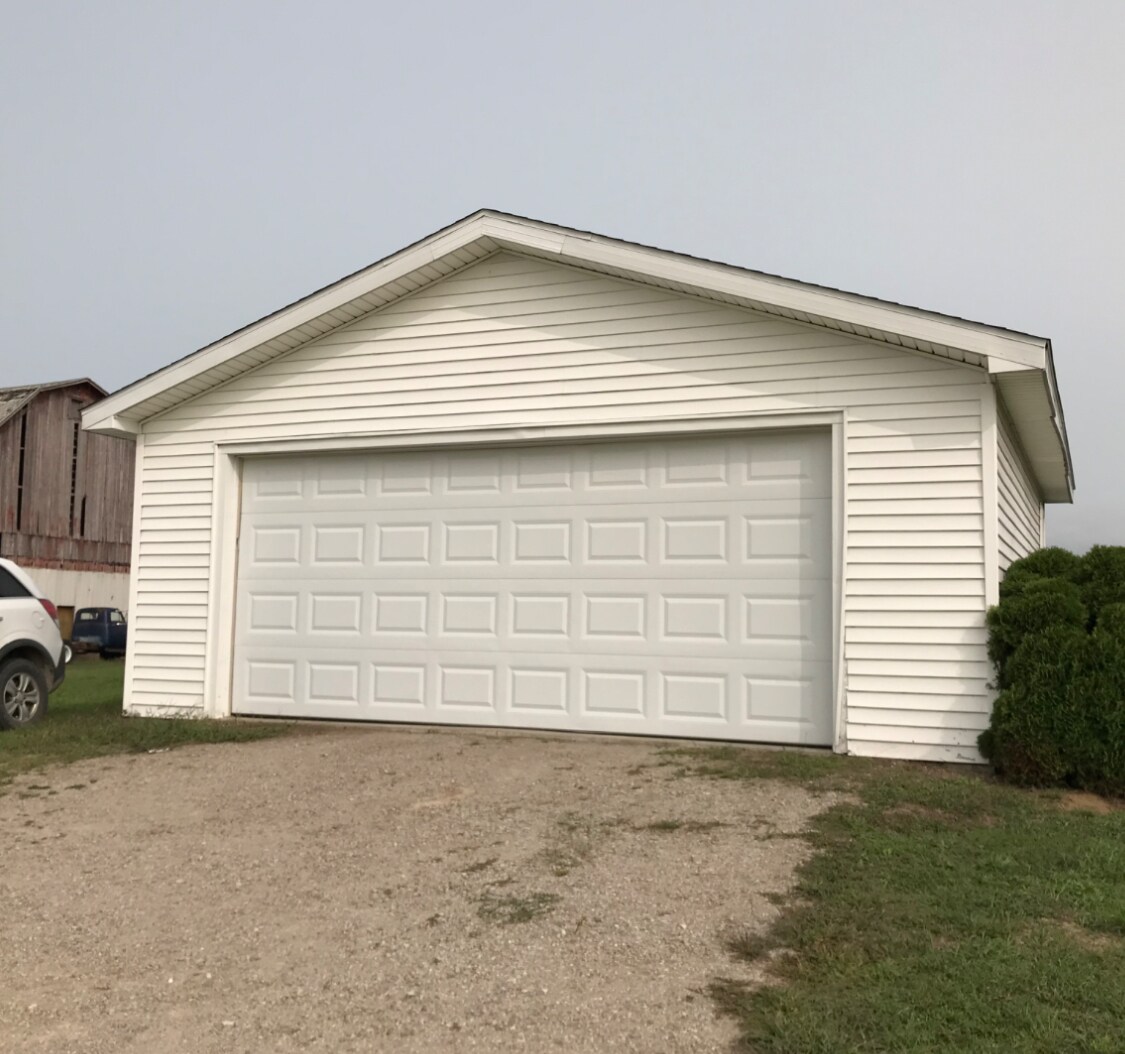 Building Photo - 10013 Jackman Rd