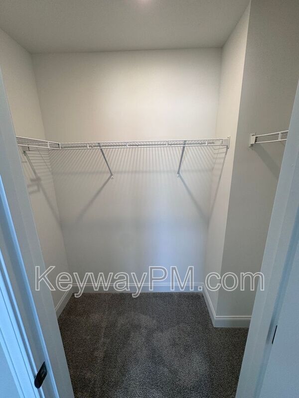 Building Photo - 2106 Denmark Ave SE