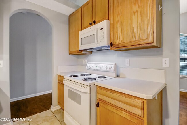 Building Photo - 4613 W Catbrier Ct