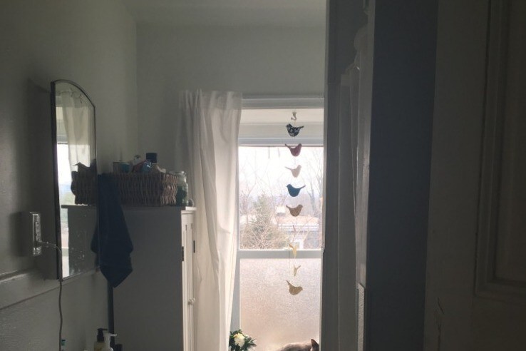 Bathroom - 140 Sumac St