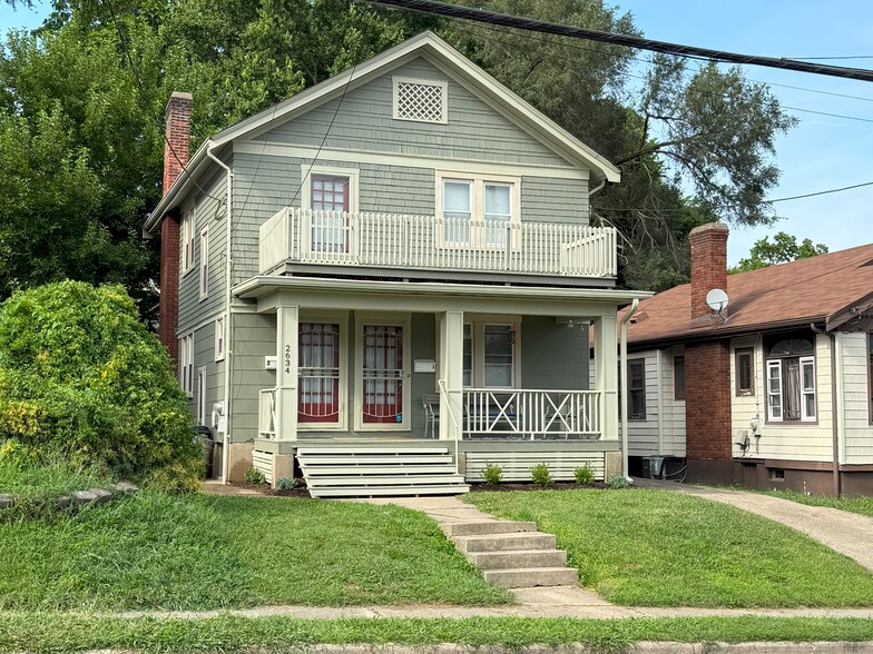 Front 1 - 2634 Melrose Ave