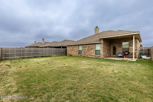 Building Photo - 10407 Winfield Ave