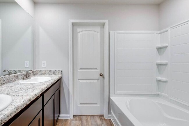 Building Photo - *** COMING SOON! ***  Spacious & Stylish 5...