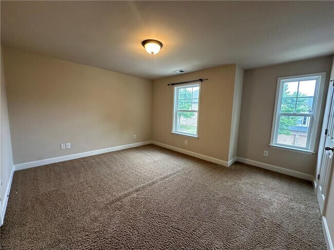 Building Photo - 815 Autry Oak Ct