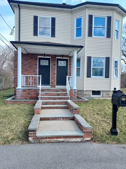 Building Photo - 65 Vaillancourt St