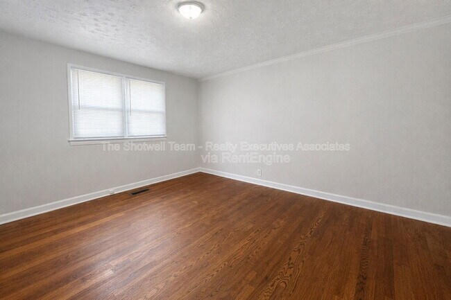 Building Photo - 5705 Davida Rd NW