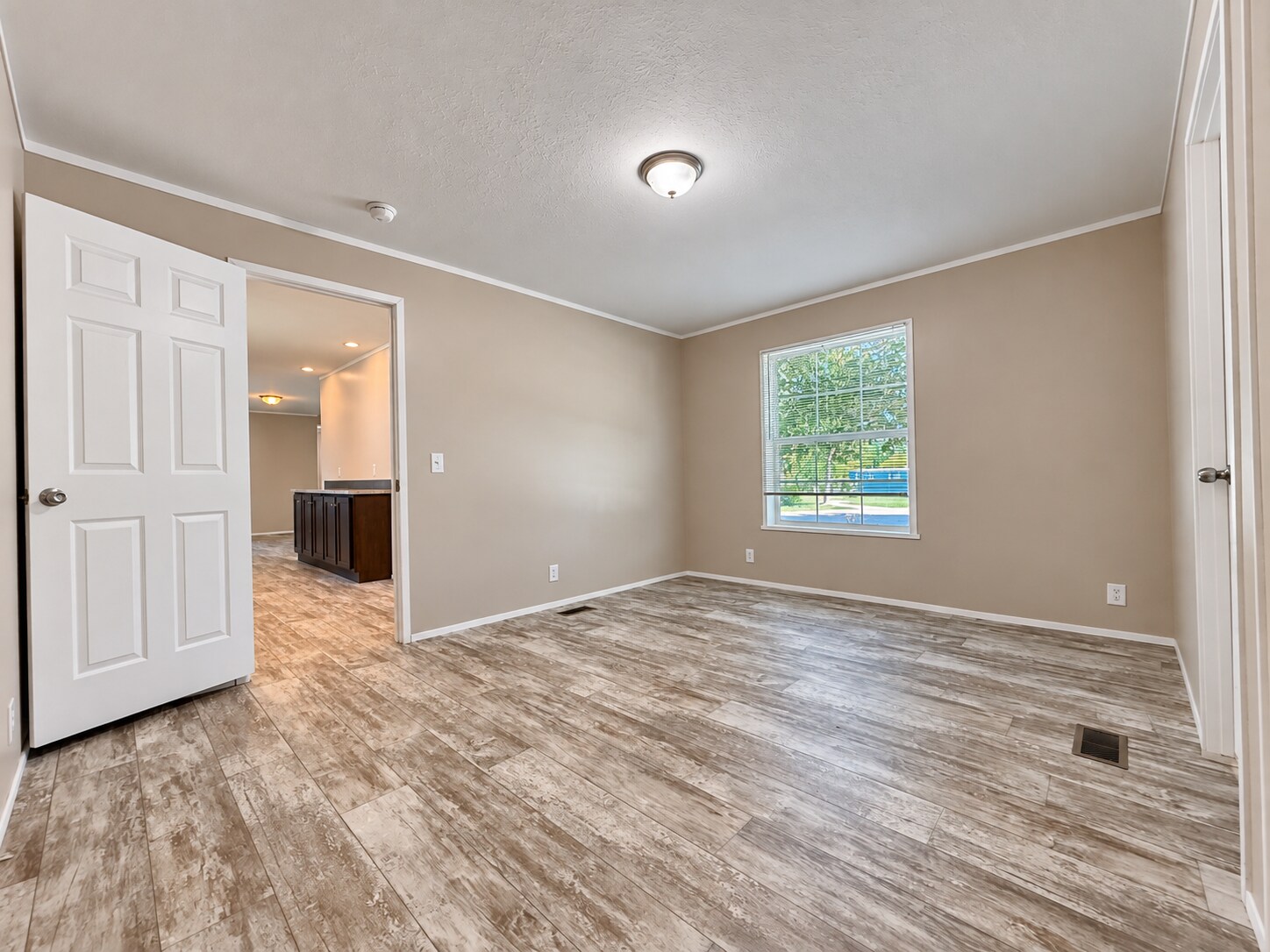 Building Photo - 11835 Cascade Cir