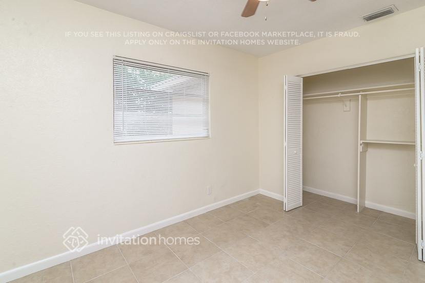 Building Photo - 10771 63rd Ave N