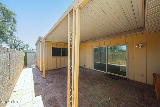Building Photo - 8333 E Orange Blossom Ln