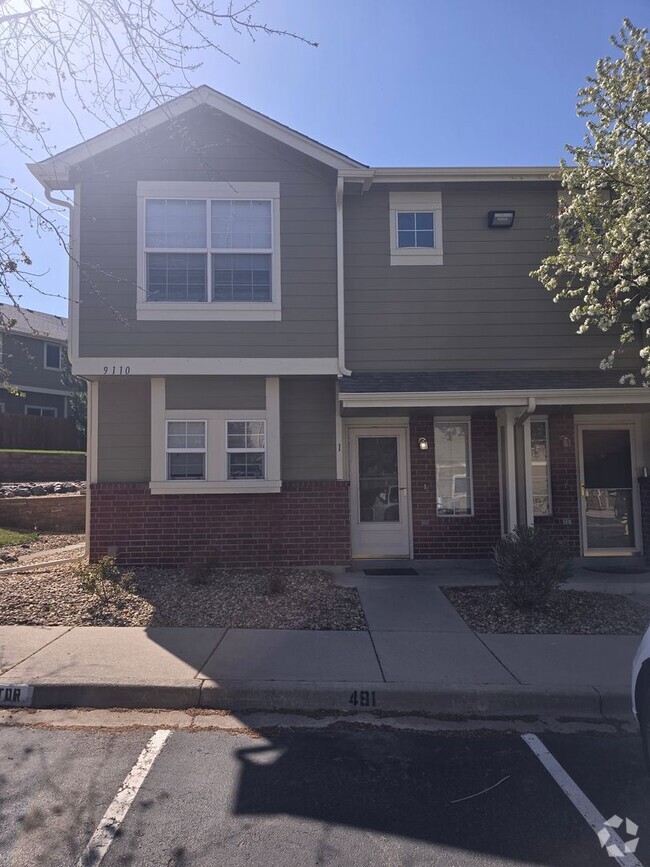Building Photo - 2 Bedroom 2.5 Bath townhome in Thornton co...