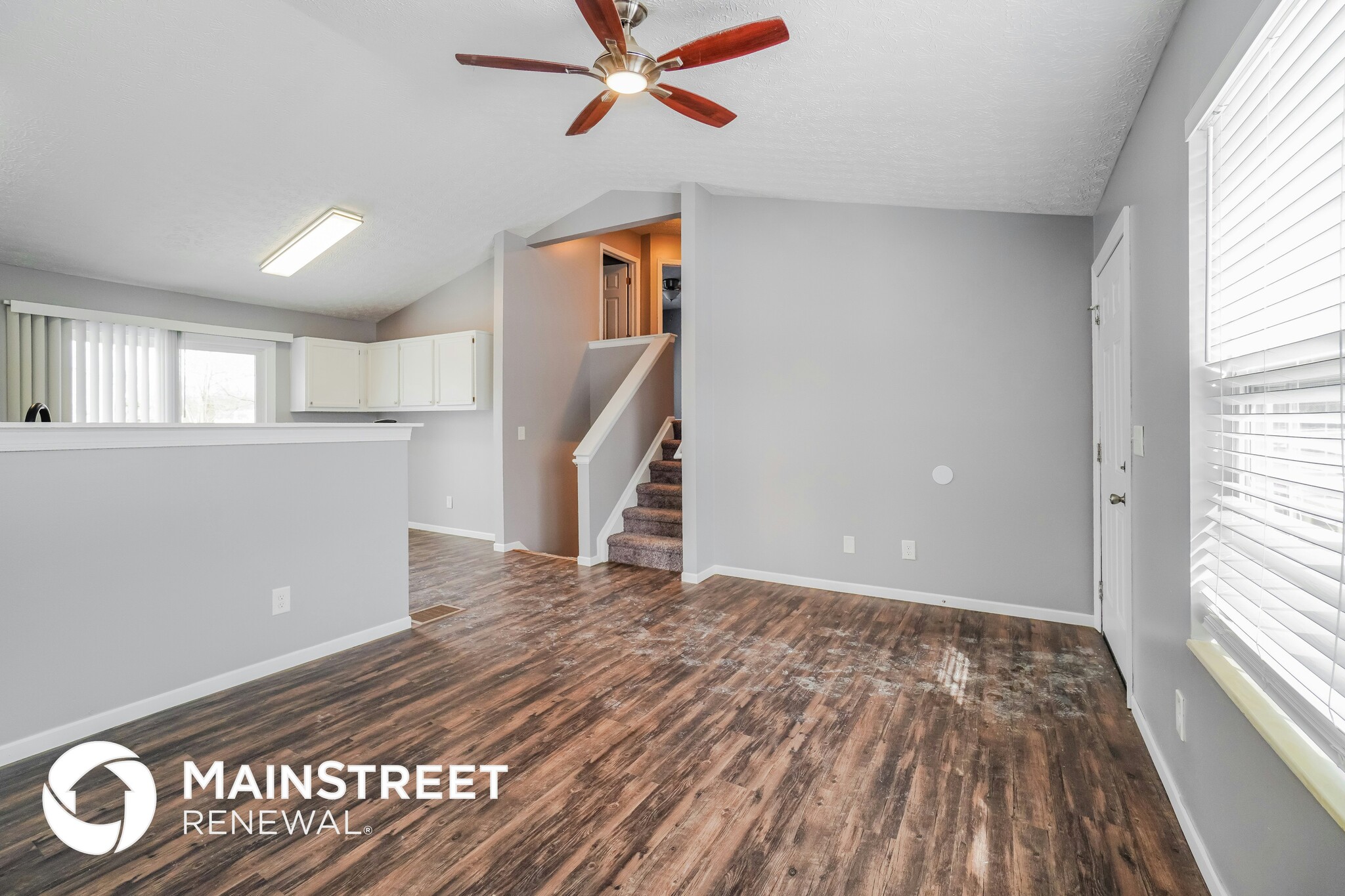 Building Photo - 4551 Sandridge St