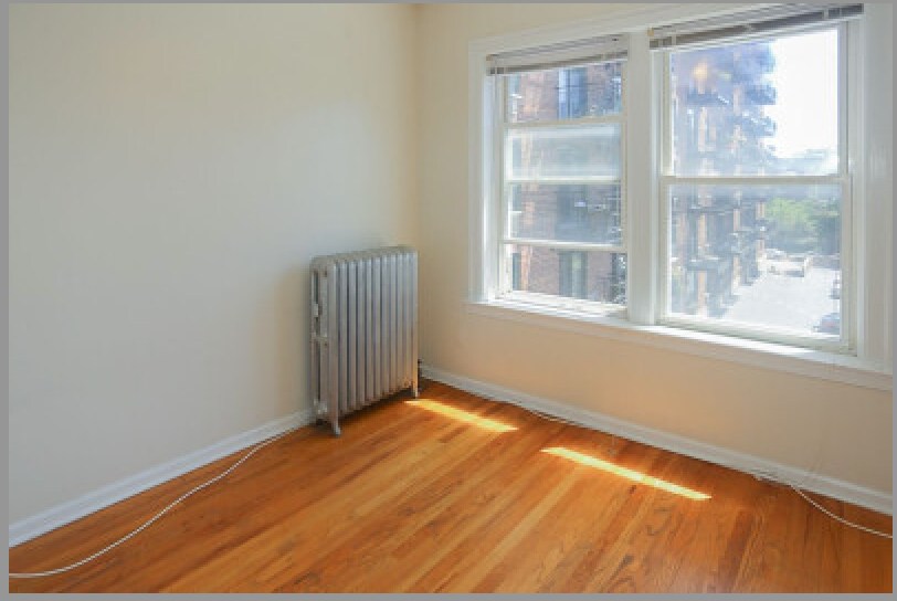 Building Photo - 3755 N Pine Grove Ave