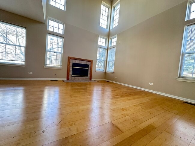 Building Photo - 2737 Borkshire Ln