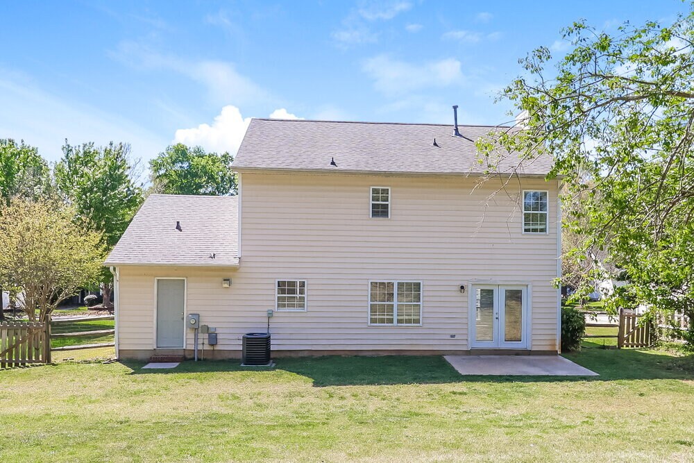 Building Photo - 13024 Peacock Ln