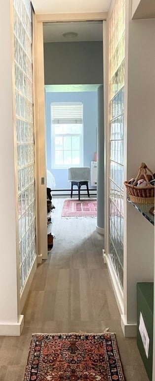 Building Photo - 33 Lawrence St