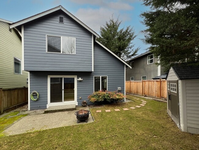 Building Photo - 3 Bedroom  2 Bath Home in Desirable Maple Valley