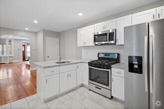 Building Photo - 3 bedroom 1 bath home in Cobbs Creek