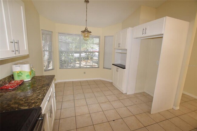 Building Photo - 302 Bridie Ct