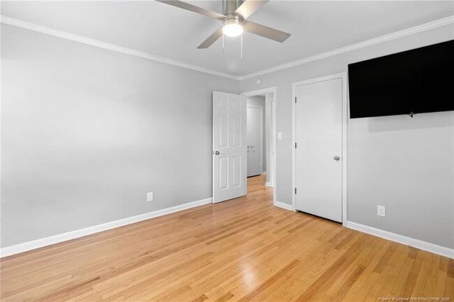 Building Photo - 221 Palomar St