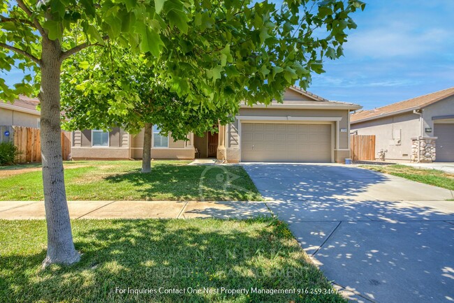 Primary Photo - Fully Updated Gorgeous 4 Bedroom 2 Bath Ho...