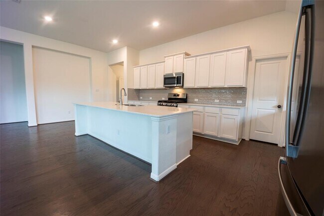 Building Photo - 308 Prato Pl