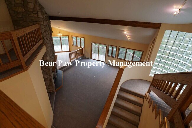 Building Photo - Unbelievable Views in this Stunning Contemporary Mountain Home!!