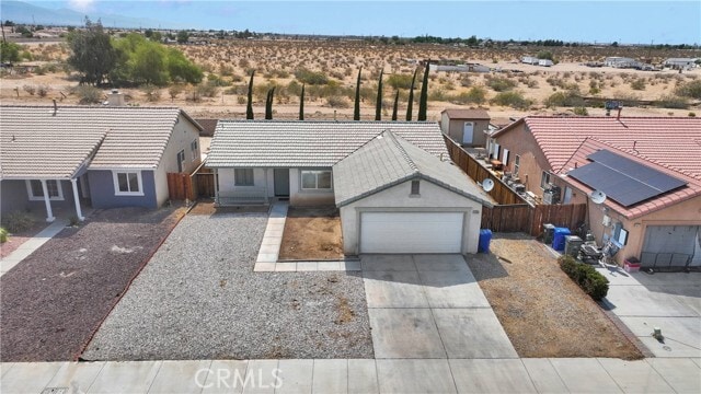 Building Photo - 15368 Ross Dr