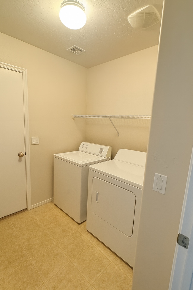 Building Photo - 23150 W Lasso Ln