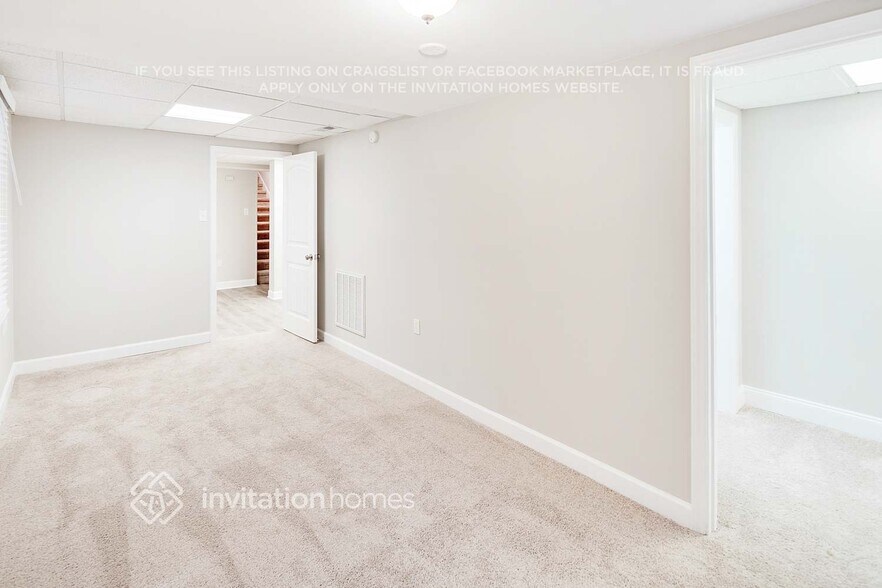 Building Photo - 4151 Somerdale Ln