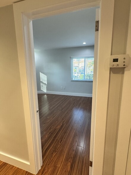 main bedroom - 685 SW 19th Rd