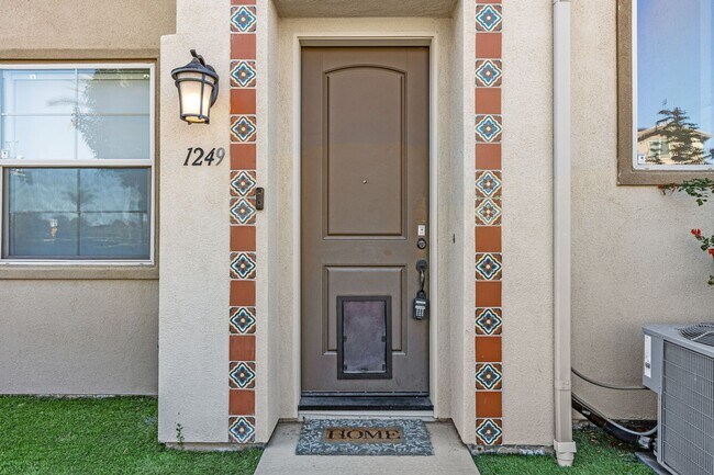 Building Photo - 4 bedroom - Pacific Ridge in Oceanside