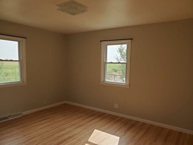 Building Photo - 4 Bedroom Horse Property on 3 acres close to downtown Ault
