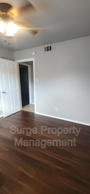 Building Photo - 6721 Loma Vista Dr