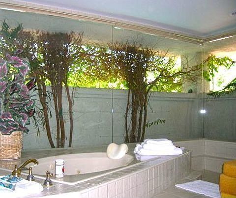 Building Photo - 48600 Shady View Dr