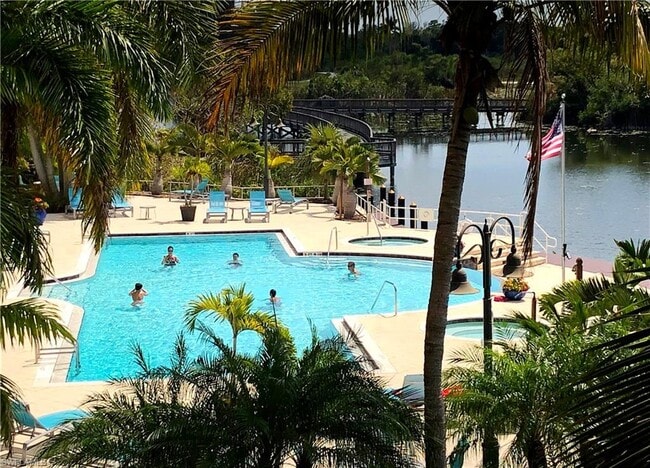 Building Photo - 14380 Riva Del Lago Dr