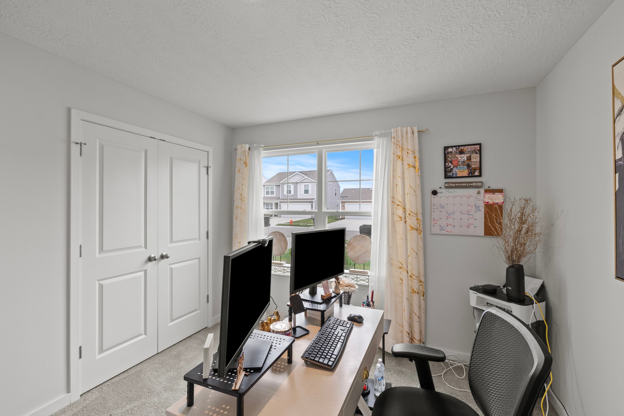 Bedroom 2 - 5969 Hollett Dr S