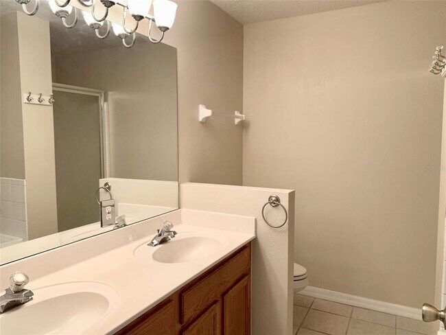 Building Photo - 2523 Abacus Ct