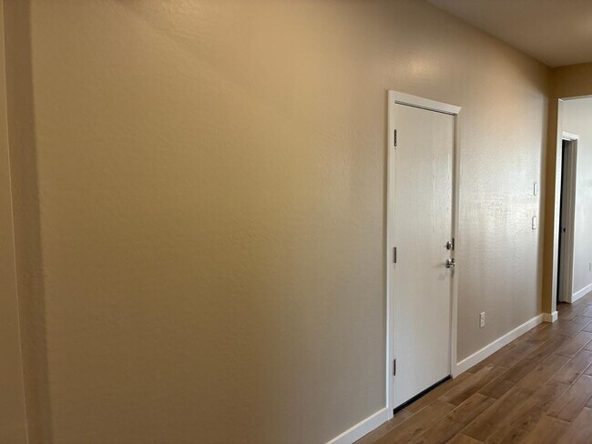 Building Photo - 18372 W Villa Chula Ln