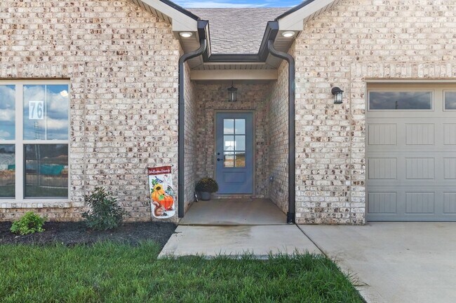 Building Photo - 814 Willowicke Dr