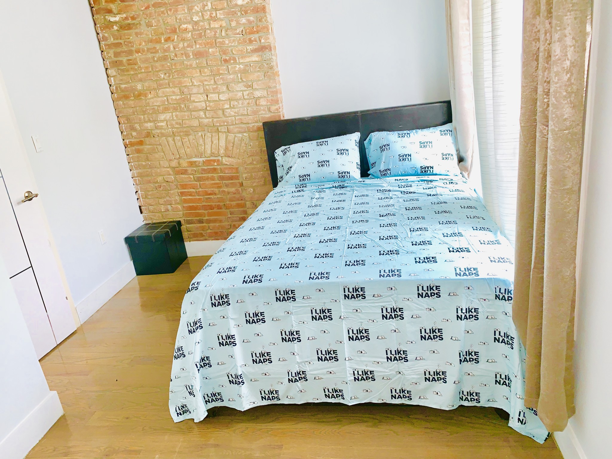 Building Photo - 1893 Pacific St