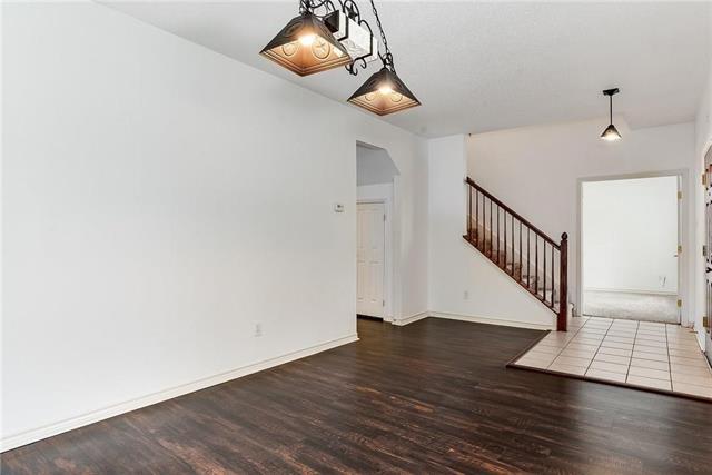 Building Photo - 304 Ambrose Dr