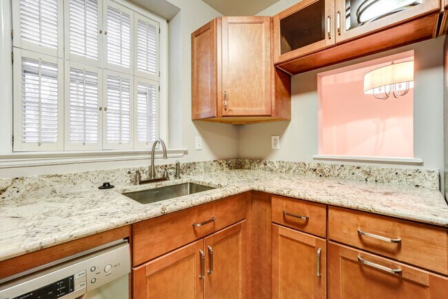 Building Photo - 3855 Rodman St NW