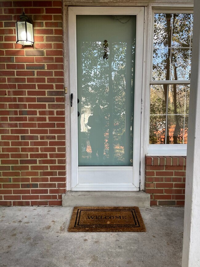 Front Door - 618 S Quincy St