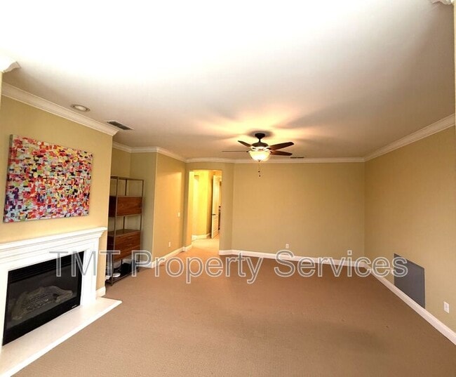 Building Photo - 6912 Riqueza Ct