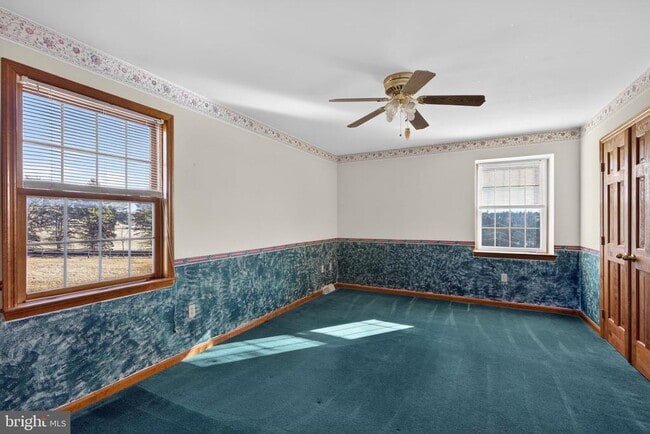 Building Photo - 5289 PA-309