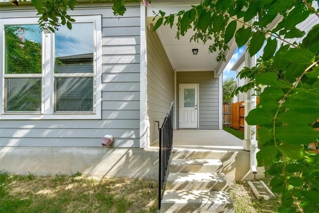 Building Photo - 9111 Gage Dr