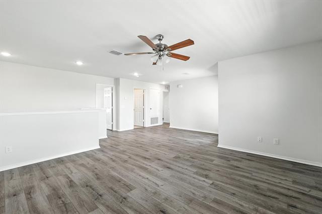 Building Photo - 507 Goldenrod Ln