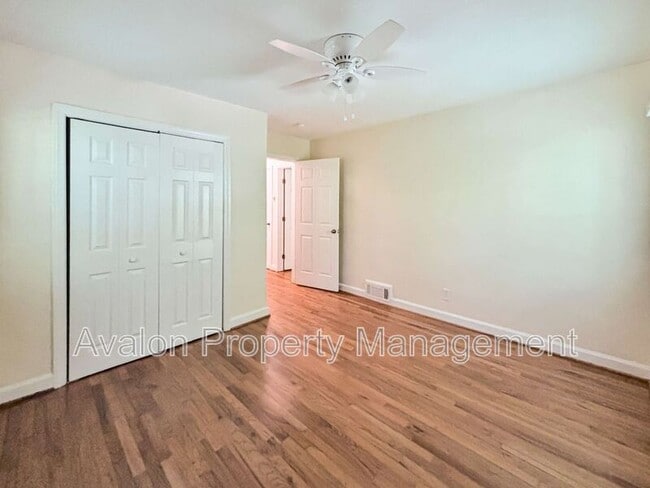 Building Photo - 6058 Harleston Rd NE